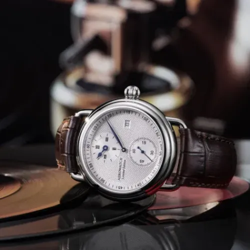 Aerowatch 1942 Regulator - A 76983 AA03